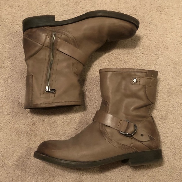 Boots - Picture 1 of 1